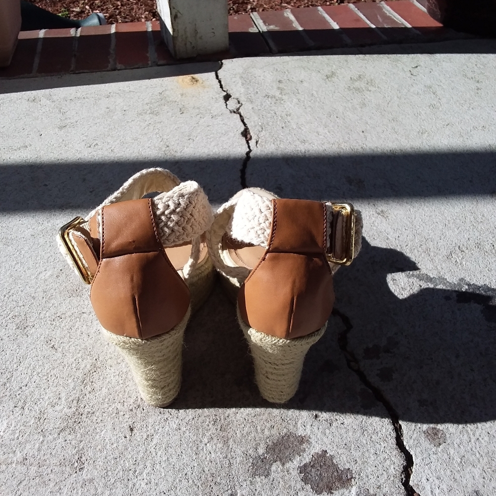 Ladies shoes - Picture 3 of 5